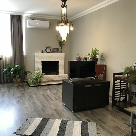 Talaveri Apartment In Old Tbilissi Extérieur photo